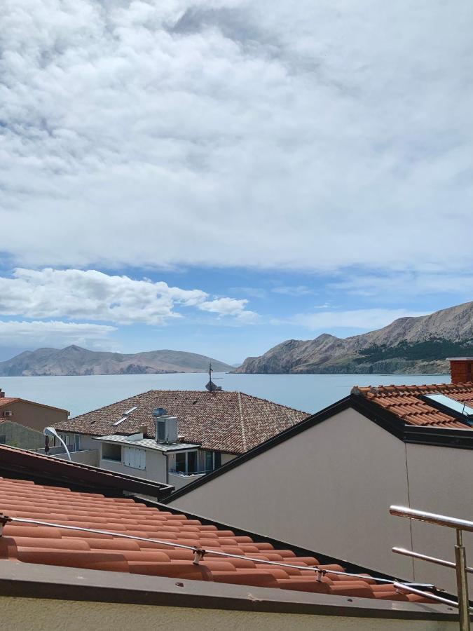 Apartments Happy Stay Center Baska Exterior photo