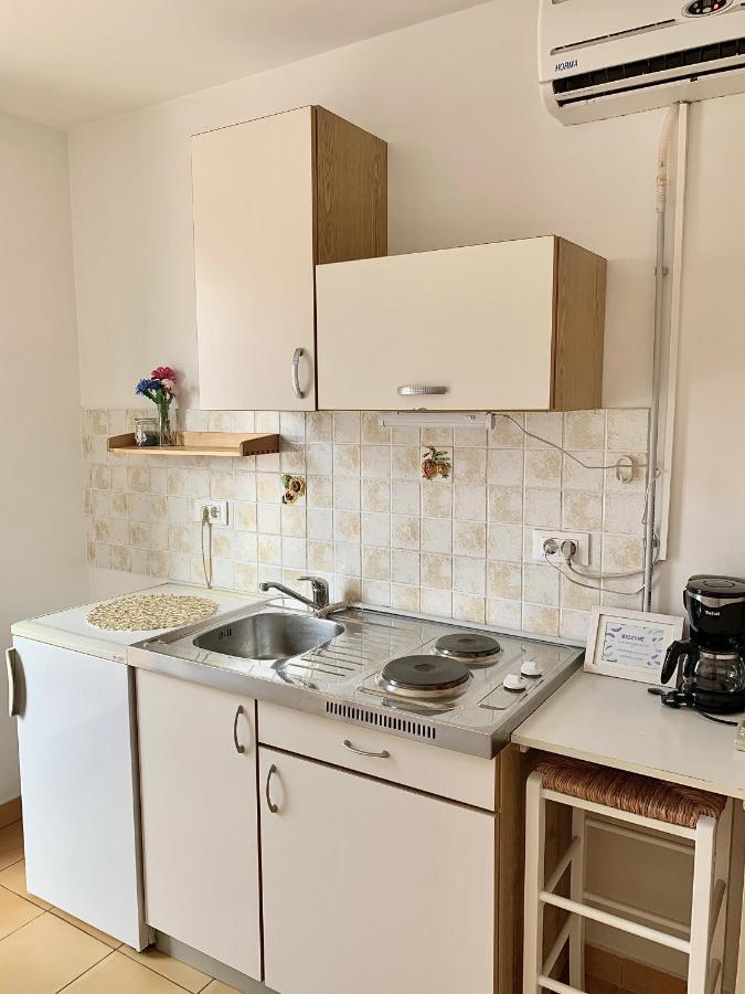 Apartments Happy Stay Center Baska Exterior photo